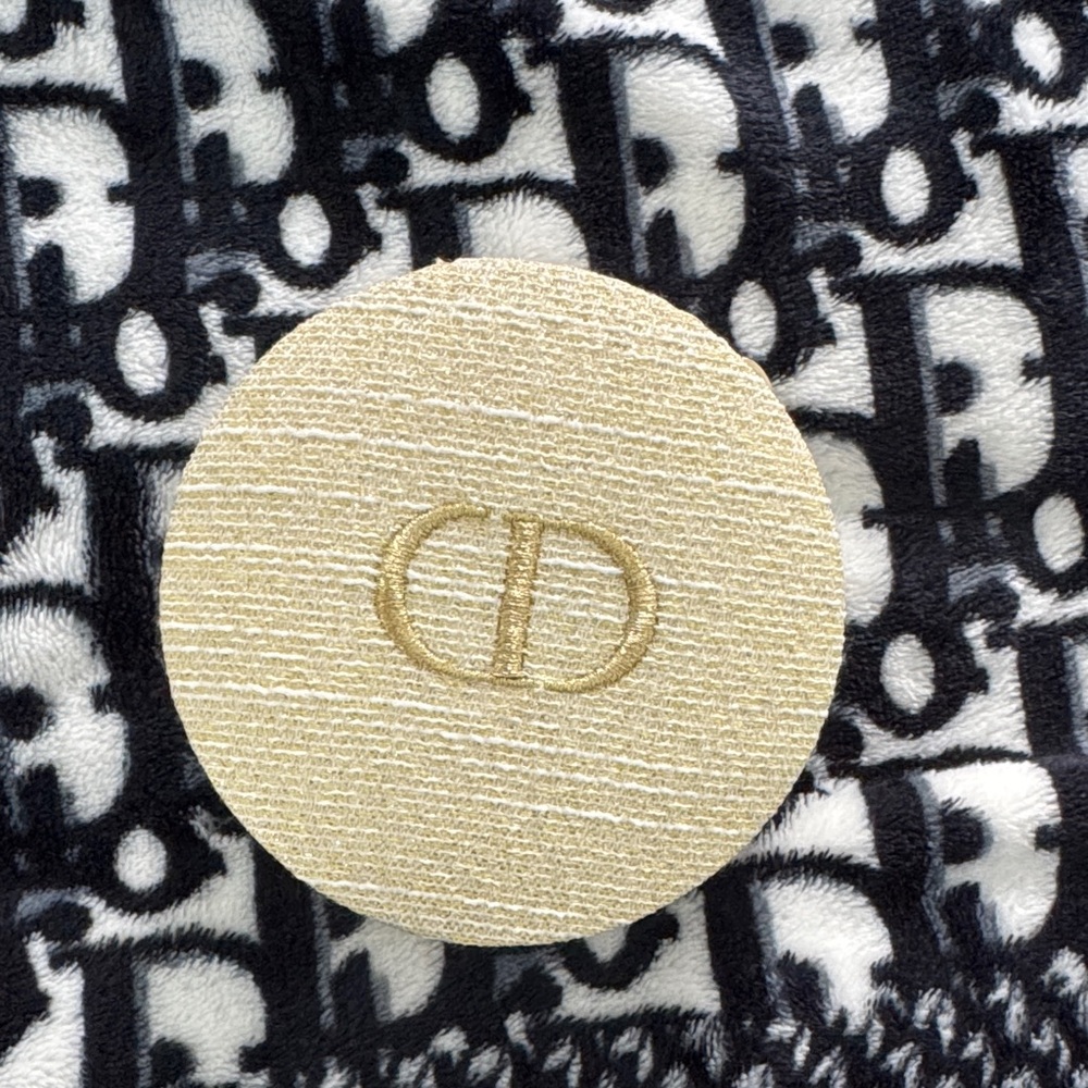 Dior Luxurious Gold Compact
